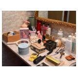 Vanity & Bath Items