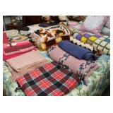 Blankets, Afghans, Bed Linens