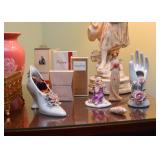 Perfumes, Figurines
