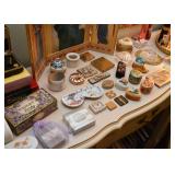 Compacts, Trinket Boxes, Vanity Items
