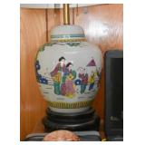 Chinese Porcelain Table Lamp