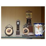 Miniature Clocks, Teacup