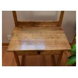 Shaker Style Table / Washstand