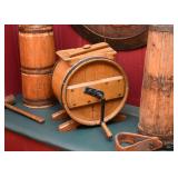 Primitives / Antiques