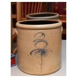 Stoneware Pottery Crocks (Bee Sting)