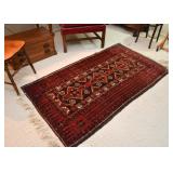Antique / Vintage Area Rug