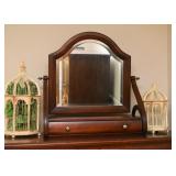 Ethan Allen Chest of Drawers / Dresser with Shaving / Vanity Mirror