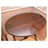 Antique / Vintage Gate Leg Drop Leaf Table
