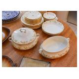 Baking Dishes / Casseroles