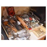 Kitchen Utensils & Gadgets