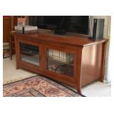 TV / Entertainment Stand