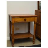 Antique / Vintage End Table with Drawer