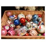 Vintage Christmas Ornaments (Shiny Brite & More)
