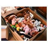 Beanie Babies & Stuffed Animals
