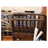 Beds / Headboards / Footboards (Wood, Brass, Metal)