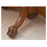 Round Oak Claw / Paw Foot Dining Table