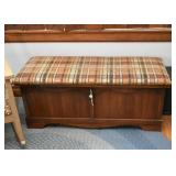 Lane Cedar Chest