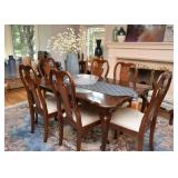 Queen Anne Style Dining Table and Chairs (set of 7 chairs--6 Side Chairs & 1 Captain