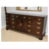 Ethan Allen Lowboy Chest of Drawers / Dresser
