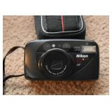 Nikon 35-70 mm Zoom Camera