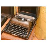Remington "Rand" Manual Typewriter