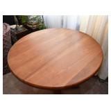 Beautiful Solid Wood Pedestal Dining Table