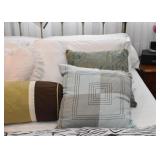 Throw Pillows, Bed Pillows