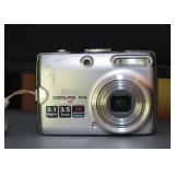 Nikon CoolPix Camera Nikon CoolPix Camera