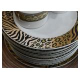 Studio Nova Dinnerware (Jungle Beat Pattern)Studio Nova Dinnerware (Jungle Beat Pattern)