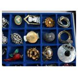Costume Jewelry - Pendants, Earrings, Brooches, Etc.