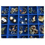 Costume Jewelry - Pendants, Earrings, Brooches, Etc.