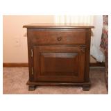 Nice Wood Side Table / Cabinet