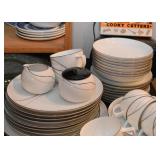 Fine China - Mikasa, Threads Pattern 