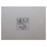 Fine China - Mikasa, Threads Pattern 