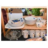 Pretty Dinnerware / Dishes