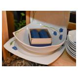 Pretty Dinnerware / Dishes