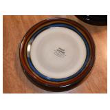 Pfaltzgraff Hand Crafted Everday Galaxy Red Dinnerware / Dishes (Service for 8)