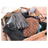 Winter Gloves, Hats & Scarves