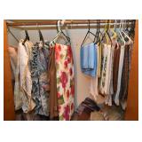 Bed Linens, Table Linens & Curtains