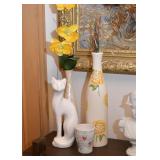Vases & Figurines