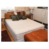Queen Size Beautyrest Mattress & Box Spring, Throw Pillows