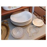 Dinnerware - Bowls & Glassware