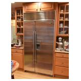 Sub-Zero Refrigerator Freezer