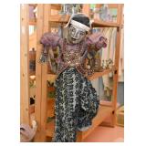 Marionettes / Puppets