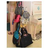 Purses, Handbags & Totes