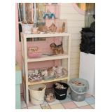 Seashells, Figurines, Toys, Glassware, Taxidermy