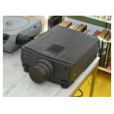 In Focus Systems LitePro 580 Slide Projector
