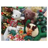 Christmas Decor & Ornaments