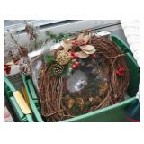 Christmas Decor & Ornaments - Wreaths