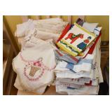 Kitchen & Table Linens